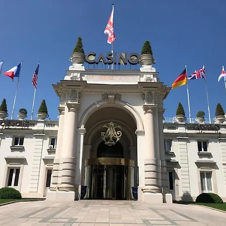 T3 Hippocrate 106 M2 Centre-ville Apartment