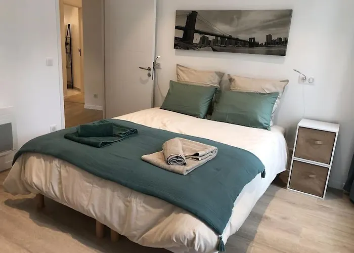 Appartement T3 Hippocrate 106 M2 Centre-ville Aix-les-Bains