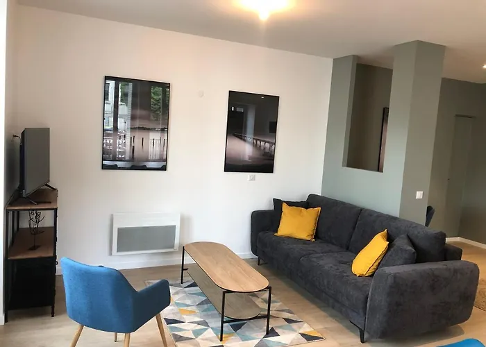 Appartement T3 Hippocrate 106 M2 Centre-ville Aix-les-Bains